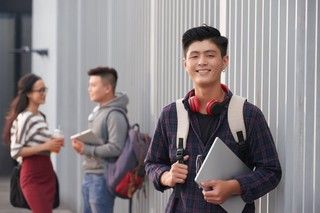 <a href="/templatetieuhoc/tin-tuc-su-kien" title="Tin tức - Sự kiện" rel="dofollow">Tin Slideshow</a>